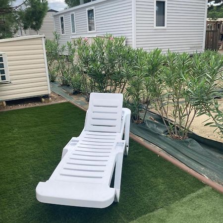 Les Mobilhomes Helvetiques 4 Etoiles Mar Estang Canet En Roussillon Exterior foto