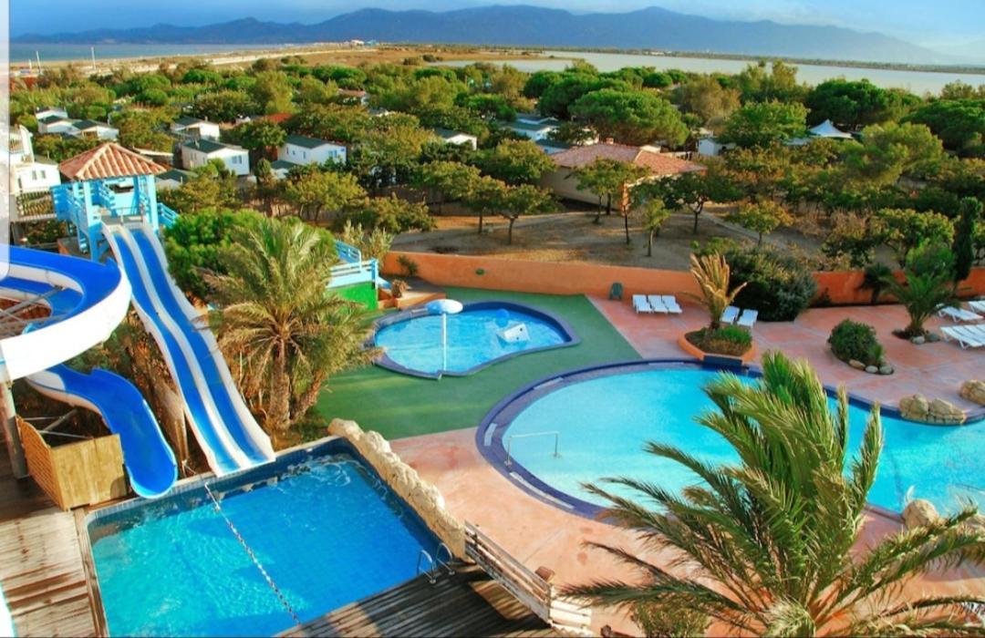 Les Mobilhomes Helvetiques 4 Etoiles Mar Estang Canet En Roussillon Exterior foto