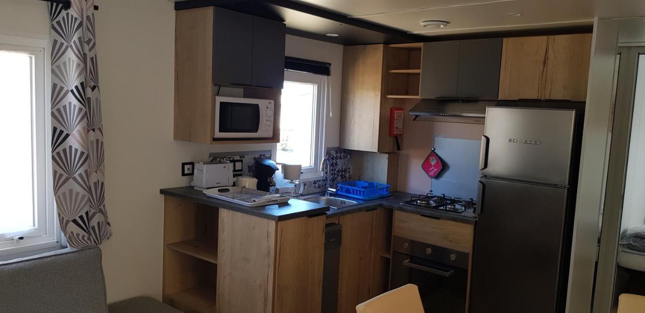 Les Mobilhomes Helvetiques 4 Etoiles Mar Estang Canet En Roussillon Exterior foto
