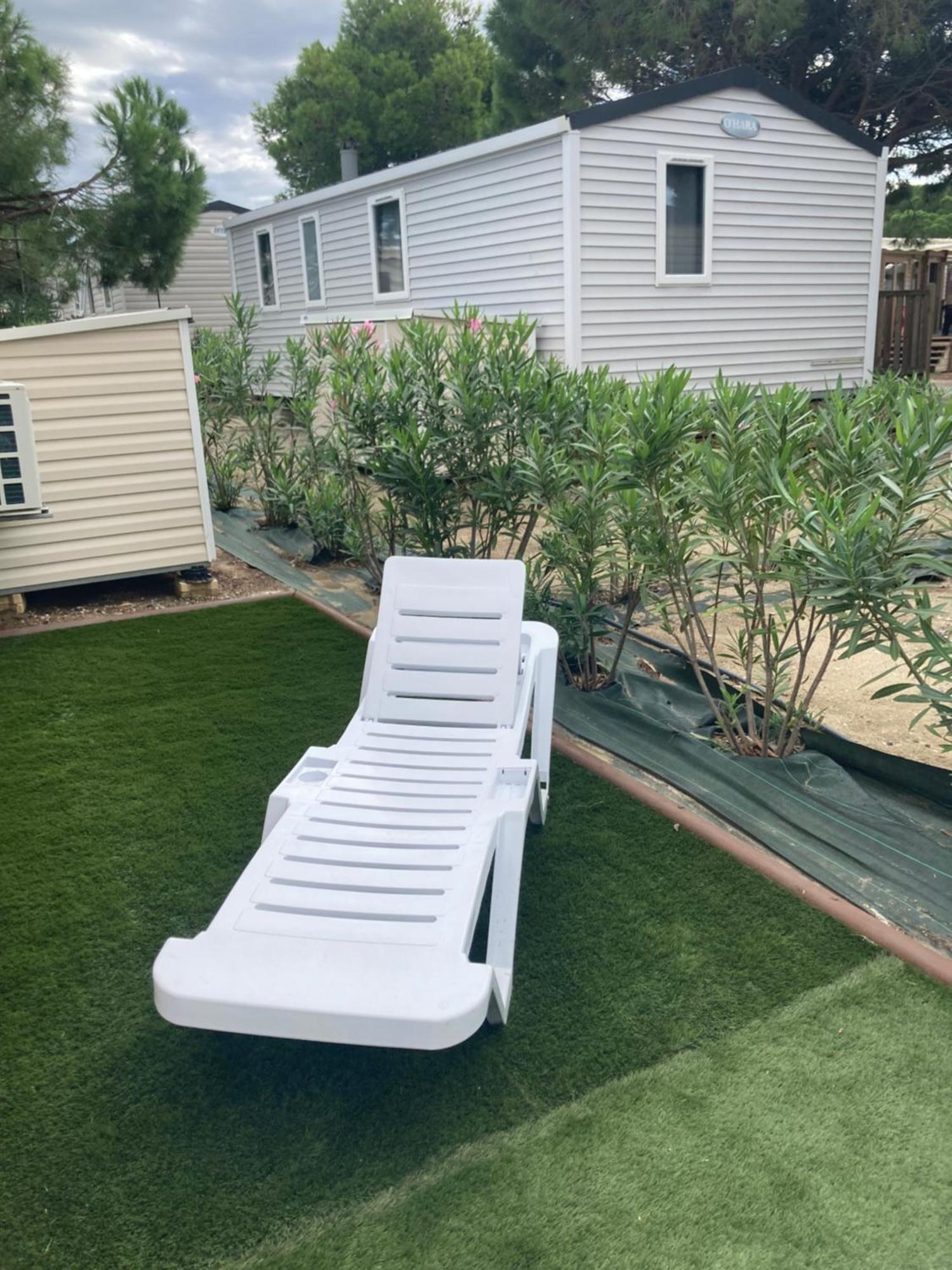 Les Mobilhomes Helvetiques 4 Etoiles Mar Estang Canet En Roussillon Exterior foto